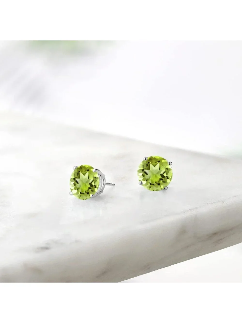 Women's Peridot 925 Sterling Silver Round Gemstone Birthstone Stud Earrings